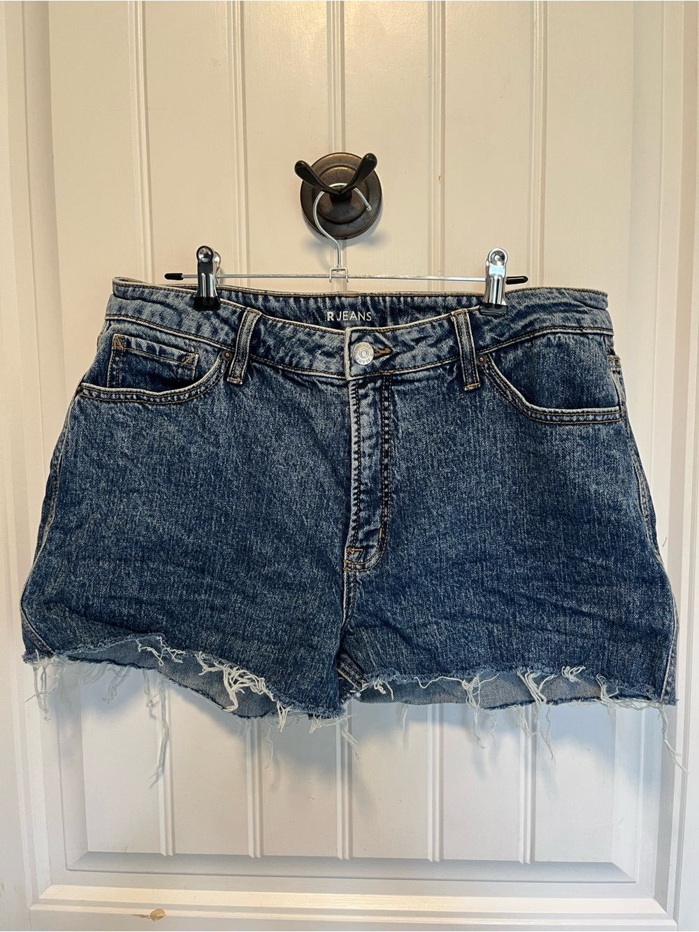 Reitmans Dark Wash Denim Cutoff Shorts 99% Cotton 31 Petite